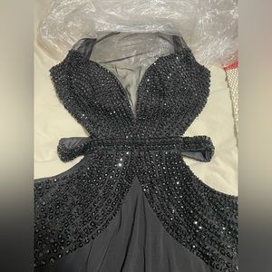 Sherri Hill. Size 0 straight dress.